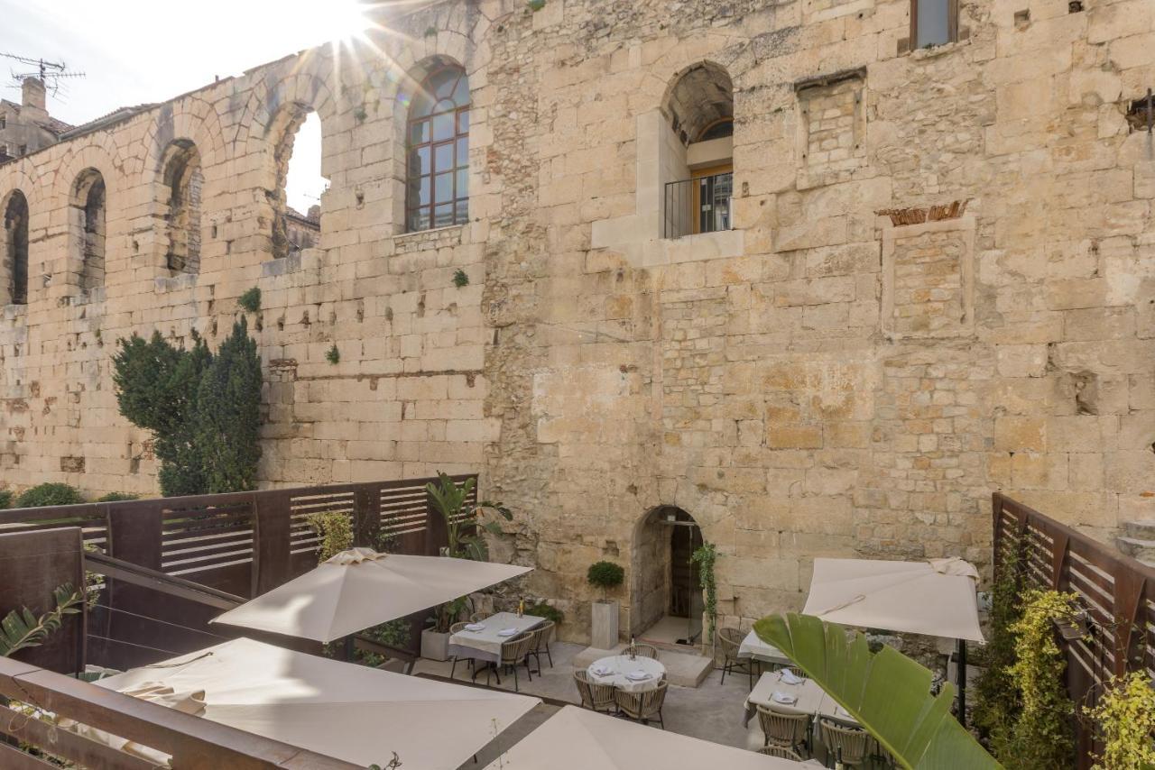Leonis Restaurant & Rooms Split Exterior foto